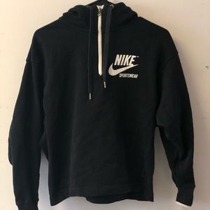 Nike sports wear sweatshirt